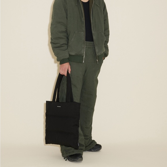 Holzweiler Puffer Zip Tote - Picture 1 of 6